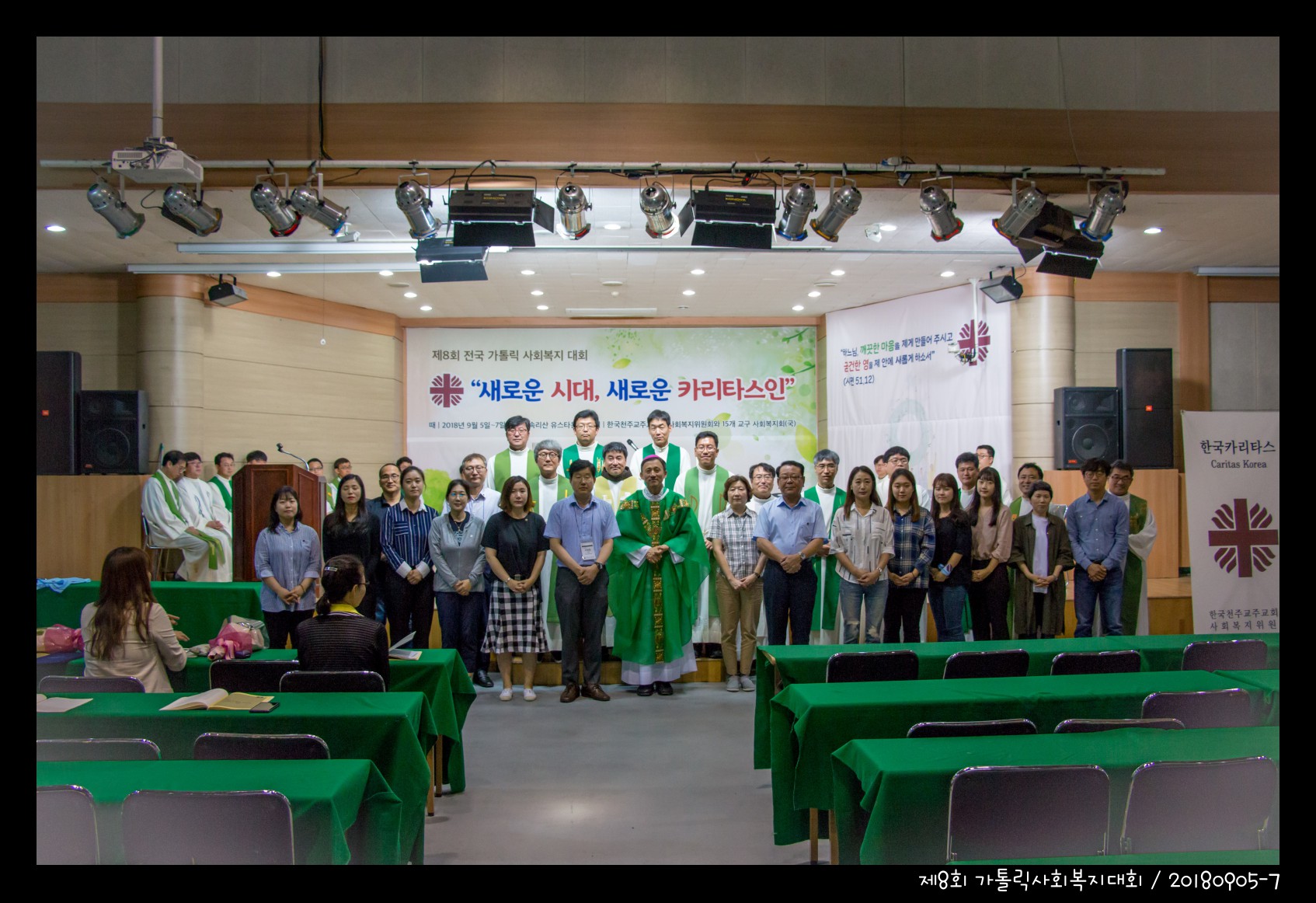 1accb21c82fa6fd5257a73d308891aa8_1537165008_64.jpg