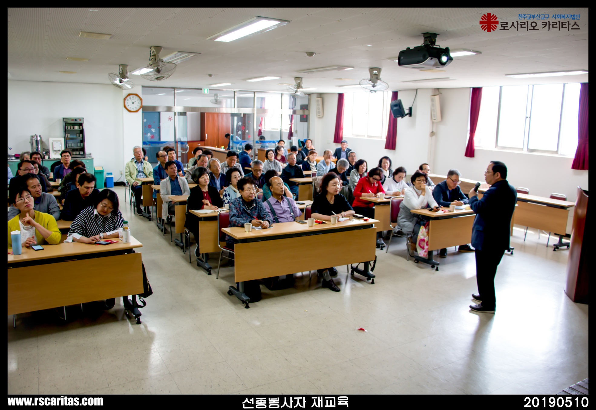 a766dcc43ce332946e8c5c3d999c965c_1558336145_43.jpg